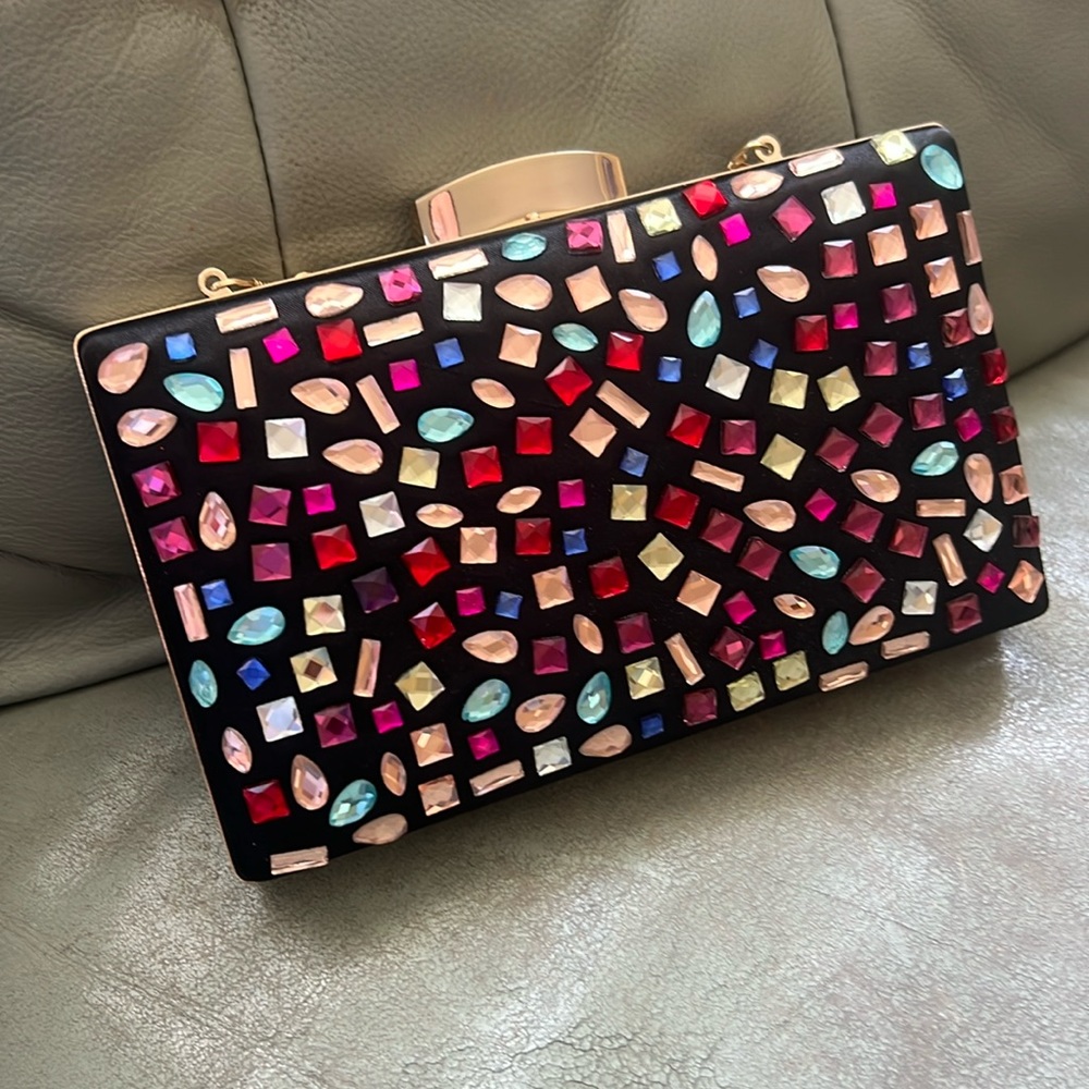 Jewel black clutch
